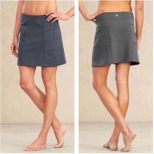 Athleta  Blizzard Skirt Charcoal Grey Fleece Lined Size Medium